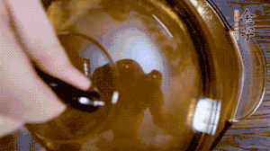 加山藥、毛豆再煮15分鐘。